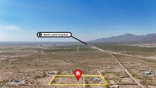 195 Iron Horse Ave, Chaparral, NM, 88081-7445 | Card Image
