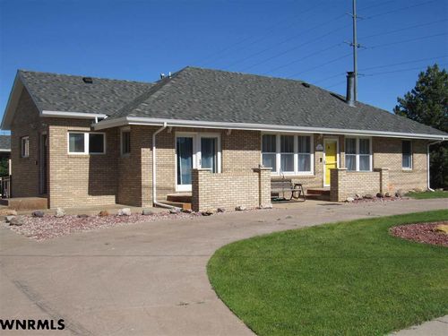 2130 21st St, Gering, NE, 69341-2027 | Card Image
