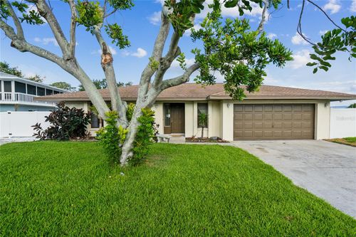 2204 78th St W, BRADENTON, FL, 34209-5214 | Card Image