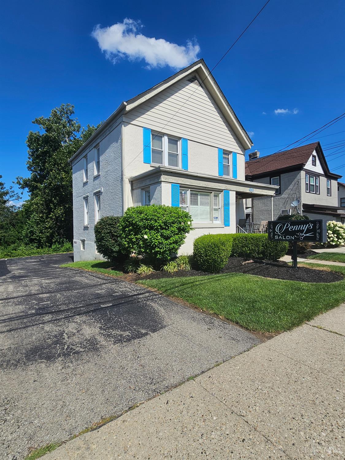 Commercial Sale in Cheviot 2