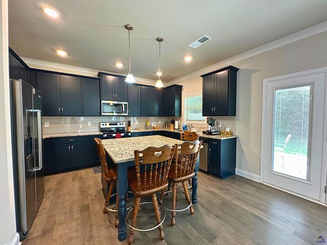 360 Walker Rd, House other with 5 bedrooms, 3 bathrooms and null parking in Byron GA | Image 17