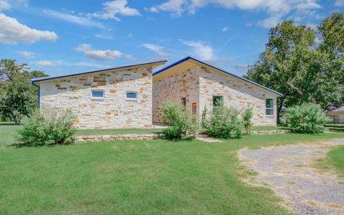 504 North St, Columbus, TX, 78934-1503 | Card Image