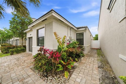 3384 Nw 5th St, Pompano Beach, FL, 33069-2283 | Card Image