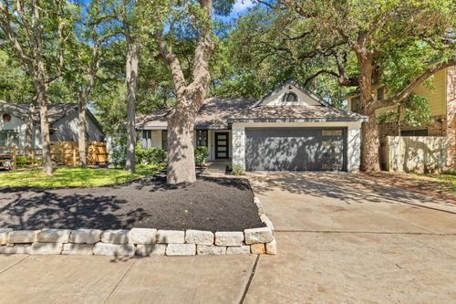2804 Allison Dr, Austin, TX, 78741-7313 | Card Image