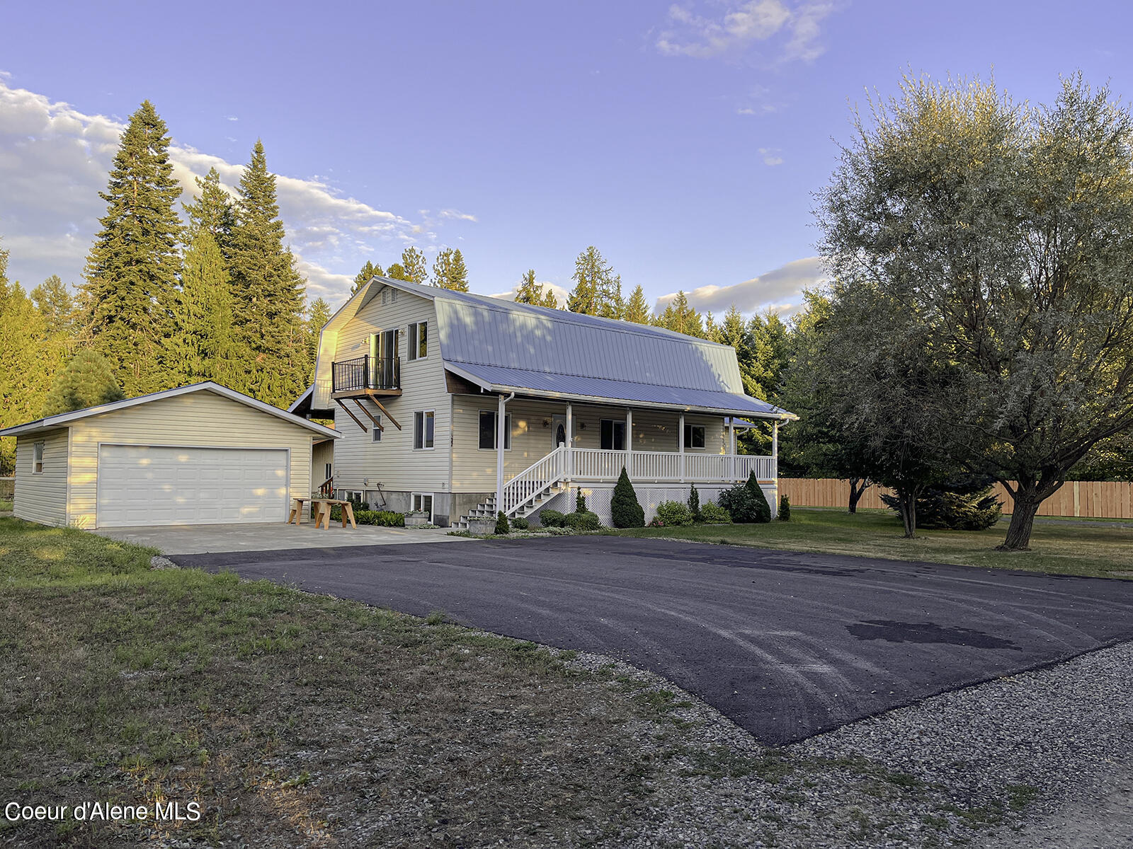Larkspur Ln, Bonners Ferry, ID 83805
