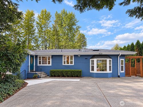 959 Hoquiam Ave Ne, Renton, WA, 98059-4663 | Card Image