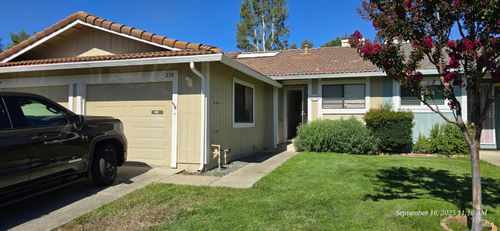 232 Grand Canyon Dr, Vacaville, CA, 95687-3416 | Card Image