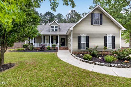 145 Oak Leaf Trl, Youngsville, NC, 27596-7412 | Card Image