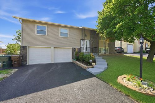 17691 Devon Dr, Country Club Hills, IL, 60478-4872 | Card Image