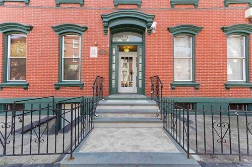 apt-2-807 Garden St, Hoboken, NJ, 07030-4135 | Card Image