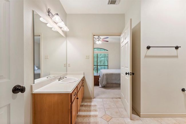 24311 Standing Oak Dr, House other with 4 bedrooms, 4 bathrooms and 3 parking in Spring TX | Image 32