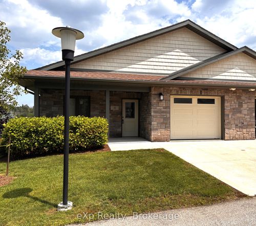 4-718 14th St, Hanover, ON, N4N0B3 | Card Image