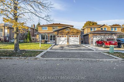 7 Panorama Cres, House other with 4 bedrooms, 4 bathrooms and 6 parking in Brampton ON | Image 2