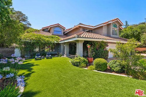 2084 Hopewell Ct, Thousand Oaks, CA, 91360-1923 | Card Image