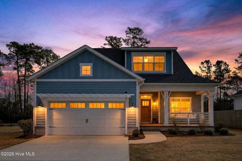 96 Bowman Field Cir, Hampstead, NC, 28443-0300 | Card Image