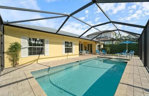 732 7th Ave N, NAPLES, FL, 34102-5345 | Card Image