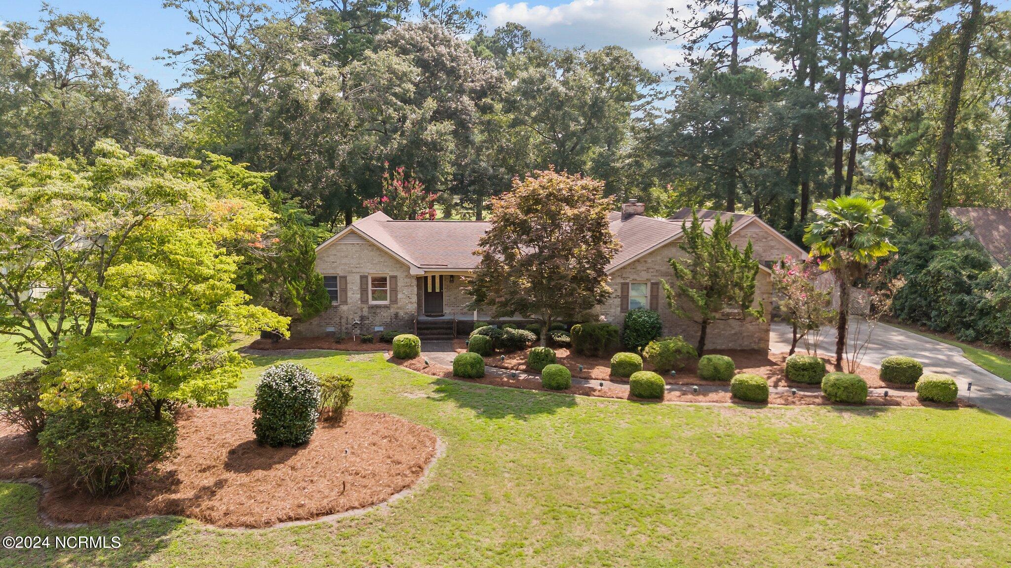 Fairway Dr, Washington, NC 27889
