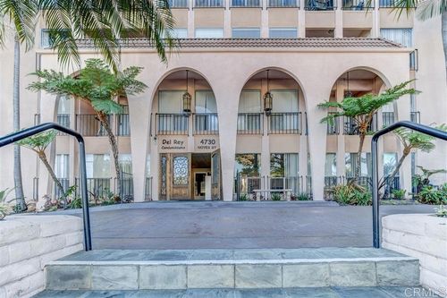 111-4730 Noyes Street, San Diego, CA, 92109 | Card Image
