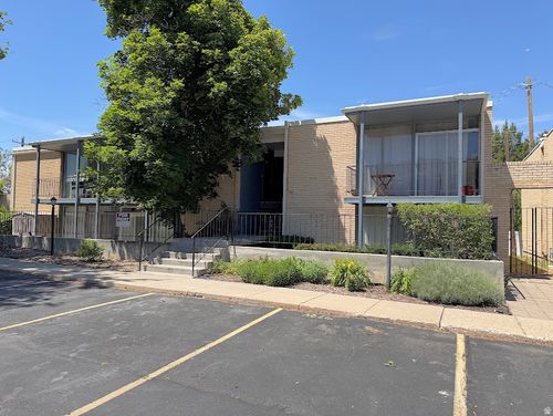 4-127 E 1100 N, Bountiful, UT, 84010-4541 | Card Image