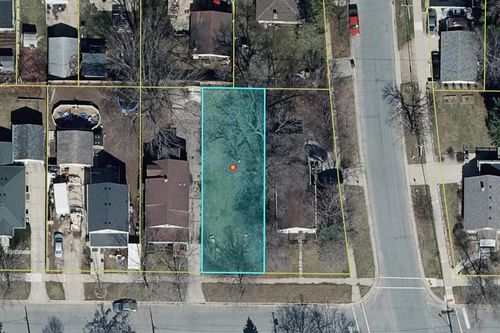 1842 Spohn Ave, Madison, WI, 53704-3429 | Card Image