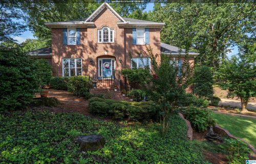 1313 Fairway View Ln, HOOVER, AL, 35244-1460 | Card Image
