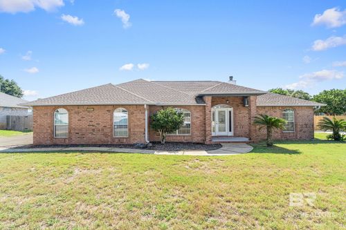 5024 Chandelle Dr, Pensacola, FL, 32507-8118 | Card Image