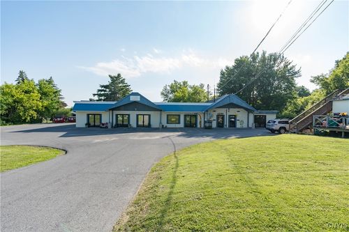 28-718 James St, Clayton, NY, 13624-1452 | Card Image