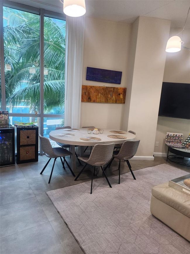 APT-301 - 3029 Ne 188 Th St, Condo with 3 bedrooms, 3 bathrooms and null parking in Aventura FL | Image 8