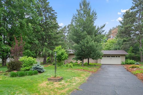 14 Overlook Rd, Dellwood, MN, 55110-1425 | Card Image