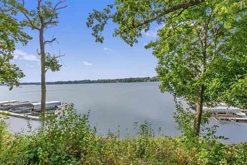 unit-16-W315N7677 Highway 83, Merton, WI, 53029 | Card Image
