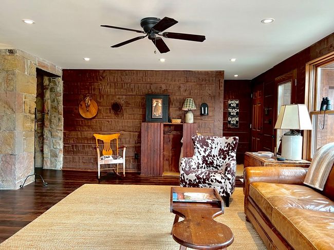 213 S Benner Hill Rd, Home with 3 bedrooms, 1 bathrooms and 1 parking in Bainbridge OH | Image 10