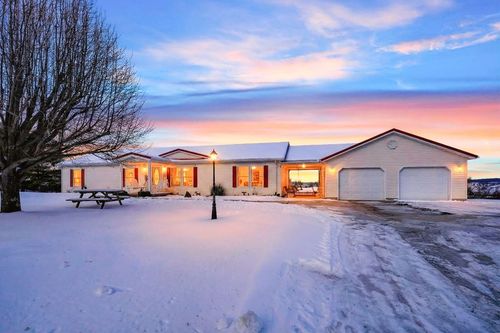 2477 Centerpoint Rd, Oak Hill, OH, 45656-8501 | Card Image