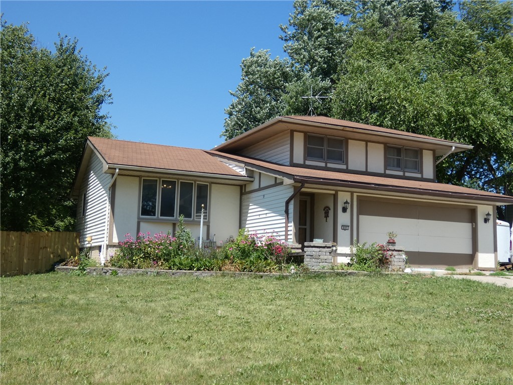 Linden Dr, Norwalk, IA 50211