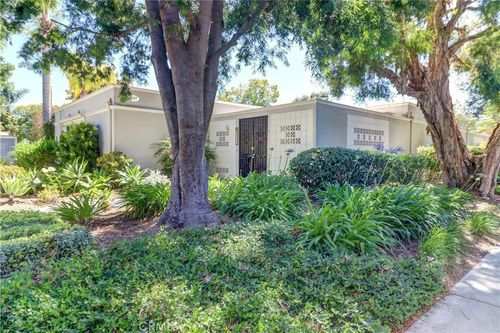 c-537 Via Estrada, Laguna Woods, CA, 92637-8310 | Card Image