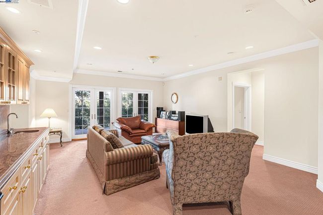 11 La Strada Ct, House other with 5 bedrooms, 5 bathrooms and 2 parking in Burlingame CA | Image 41