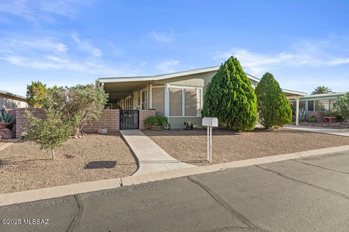 107 W Mora Drive, Green Valley, AZ, 85614 | Card Image
