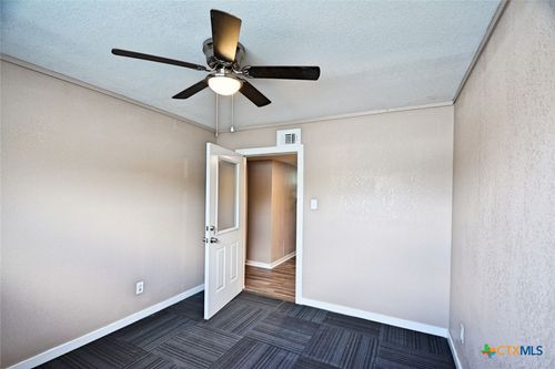 305-1111 N Walnut Ave, New Braunfels, TX, 78130-5320 | Card Image