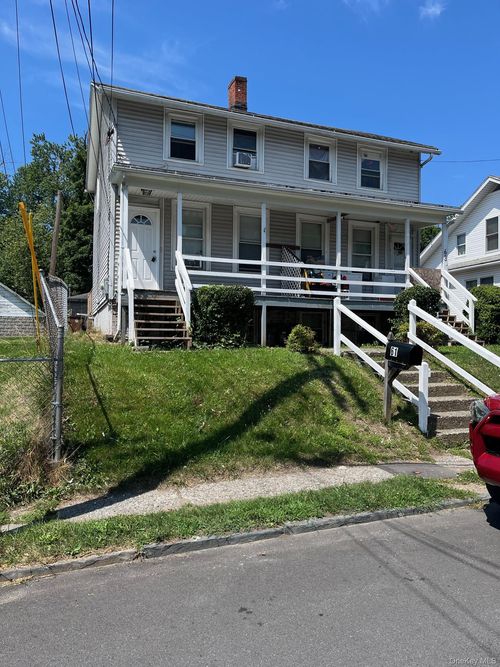63 Pine St, Kingston, NY, 12401-4937 | Card Image