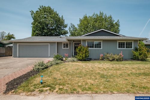 273 Larkspur St, Lebanon, OR, 97355-1532 | Card Image