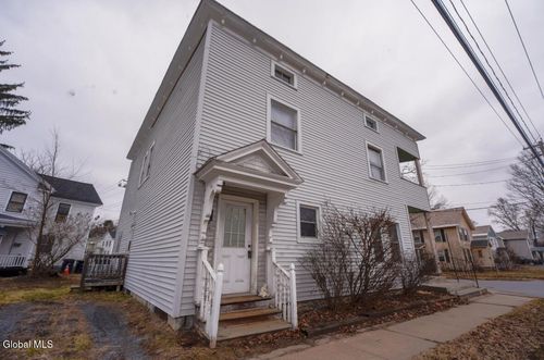 187 South Street, Glens Falls, NY, 12801 | Card Image
