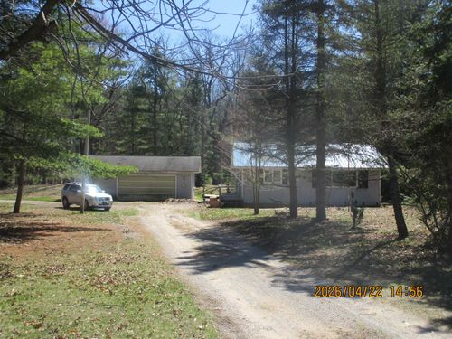 5179 W M 55, Tawas City, MI, 48763-9670 | Card Image