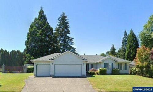 652 Kayla Wy N, Monmouth, OR, 97361 | Card Image