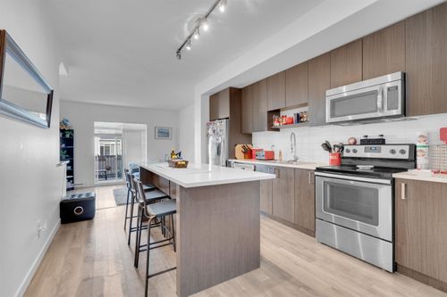 4-13636 81a Ave, Surrey, BC, V3W1H9 | Card Image