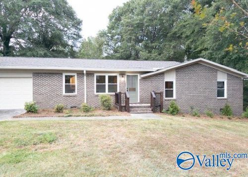 2130 Meadowood Dr, Southside, AL, 35907-7213 | Card Image