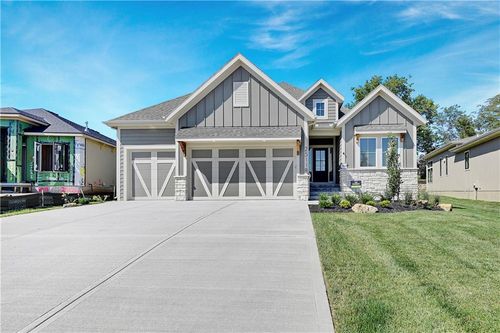 25078 W 98th Pl, Lenexa, KS, 66227-7394 | Card Image