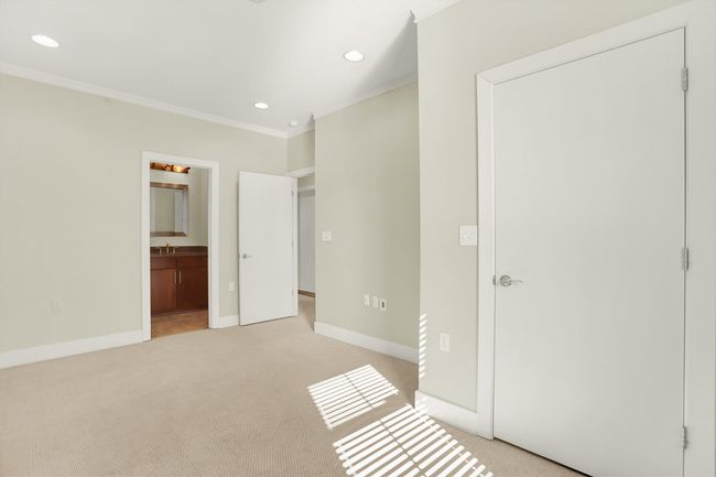APT-105 - 358 N Island Dr, Condo with 4 bedrooms, 4 bathrooms and null parking in Memphis TN | Image 24