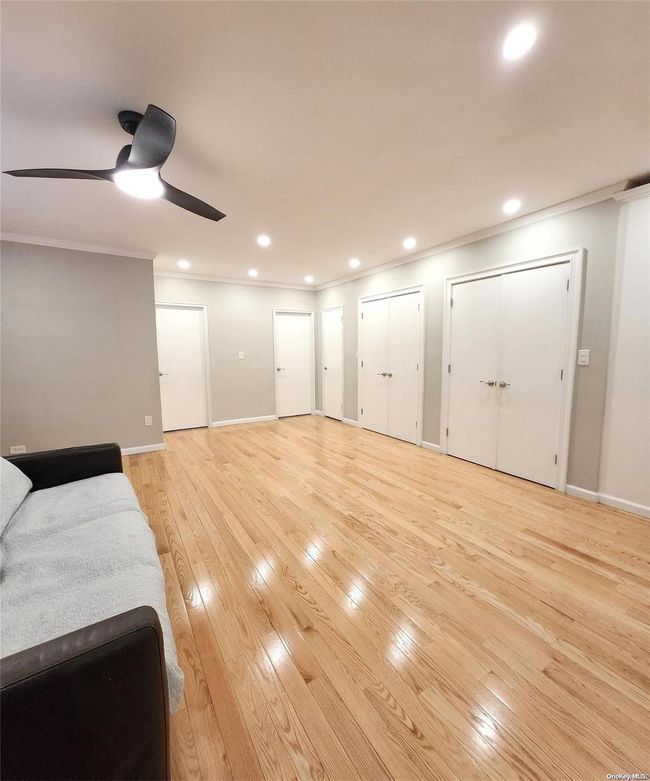 APT-2G - 67-35 Yellowstone Blvd, Home with 2 bedrooms, 1 bathrooms and null parking in Forest Hills NY | Image 4