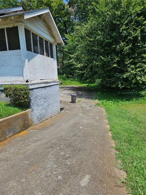 844 Westmont Rd Sw, Atlanta, GA, 30311-2750 | Card Image