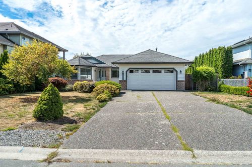 6055 170a Street, Surrey, BC, V3S8H1 | Card Image
