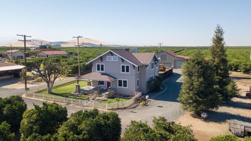 1259 E Teapot Dome Ave, Porterville, CA, 93257-9766 | Card Image